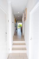 Ocean Breeze, Beach Access, Pool and Free Parking - B&B Agnes Water