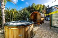 Welcome Cottage - Stay Waiheke - B&B Oneroa