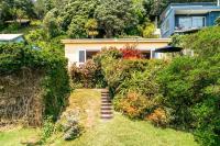 Sunshine Cottage by the Sea - Stay Waiheke - Chambres d’hôtes Onetangi