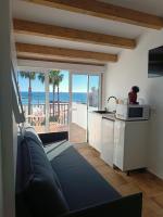 Syrah Harbor's Light - B&B Villajoyosa