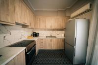 Cozy Square Home - Ferienwohnung Mytilini