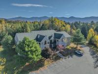 S42 Well appointed Bretton Woods Condo with Deck, Fireplace & Easy Access to Area Activities - B&B Bretton Woods