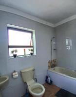 Camera Matrimoniale/Doppia con Letti Singoli con Bagno