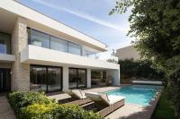 Ocean & Pool Retreat Villa by HostWise - Chambres d'hôtes Amoreira