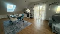 Appartamento con 2 Camere da Letto