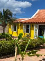 Mereri downtown apartments, apartment 13C - B&B Oranjestad