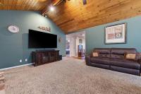 Harmony Home- EV Charger - B&B Oakhurst