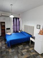 Alojamiento Entero con Excelente Ubicación - B&B Morón