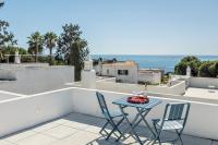Sea Bliss Your Seaside Retreat in Alporchinhos - Chambres d'hôtes Armação de Pêra
