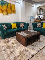 The pine 2 bedroom house California plaza - B&B Nanyuki