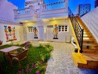 Celia House - B&B Luxor