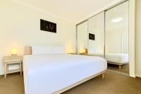Innaloo Family Oasis 3BR 2BA 2PKG - B&B Perth
