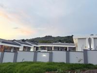 Yoga Luxury Lodge - B&B Thohoyandou
