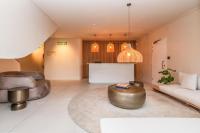 105 The Beach House with Garden View 