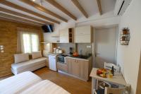 Vasilis Boutique Studios - B&B Myrtiés