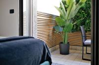 Just Urban Stays - Strategic 1-BR with Balcony - Duomo and City Life - Chambres d'hôtes Milan