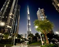 Chic Lux 2BR I High Floor l by Burj Khalifa & Dubai Mall I Pool l Gym - B&B Dubai