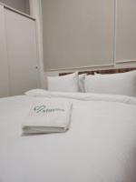 Cedar Shade - 1BR next to Rizk Hospital Ashrafieh - Ferienwohnung El Achrafîyé