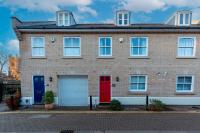 Stylish Modern Home in City Centre Free Parking - Pass the Keys - B&B Cambridge