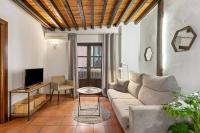 GATU a los pies de la Alhambra 1A - B&B Granada