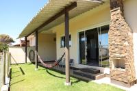 Casa com ar condicionado a 350 mt da Praia da Vila, Imbituba internacional ar cond - B&B Imbituba