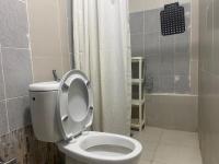 Studio 1 - No Parking Space - Chambres d’hôtes Abou Dabi