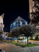 BB Central Apartments - Chambres d’hôtes Târgu Mureş