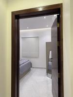 شقه بتصميم انيق ودخول ذاتي بمكان مميز - B&B Hafar Al-Batin