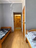 Dreibettzimmer mit eigenem Bad