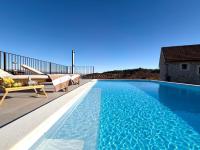 Villa Billubium - Dalmatian Stone House with Private Heated Pool - Bed and Breakfast Zovko