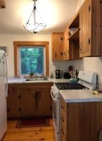 Peaceful Cozy Cottage in the Vermont Woods - Ferienwohnung Guilford