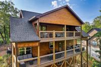 Special Opening Prices for this Cozy Luxury Cabin- Heated Pool,Smores,Pets,Firepit,Movies,close to Pkwy - Chambres d'hôtes Sevierville