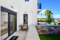 Penélope Beachfront Villa - Ferienwohnung Kremasti