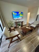 Kokomo-Apartment in the Heart of Jeffreys Bay - B&B Jeffreys Bay