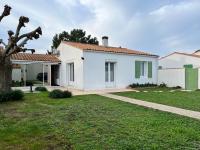 Havre de paix proche mer et village- Jardin et parking - Chambres d'hôtes Le Bois Plage