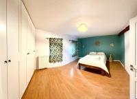 Charming house in Pezenas with garage and patio - Chambres d’hôtes Pézenas