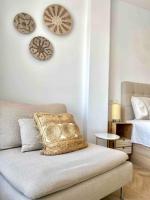 Renovated studio with Communal Pool & Close to beach - Chambres d'hôtes Nerja