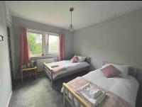 Amina Cottage - Women only - Chambres d'hôtes Gloucester