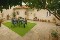 Secret Garden Volos - B&B Volos