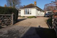 Big Group Bungalow, Sleeps 9, Perfect for Families - B&B Sturminster Newton