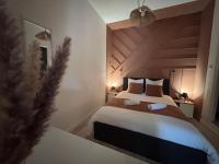 Chez Mel et Garry - Bed and Breakfast Villedaigne