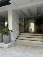 Apartamento a 60m da praia com ar-condicionado - Bed and Breakfast Balneário Camboriú