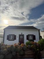 Refúgio das Pedreiras - B&B Praia da Vitória