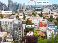 Capitol Hill 2BR with Free Parking, Private Balcony, Walk to Subway - Bed and Breakfast Seattle