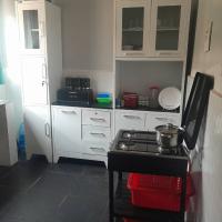 Stay with lee - B&B Harare