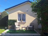 Charmante maisonnette équipée - B&B Caudebec-lès-Elbeuf