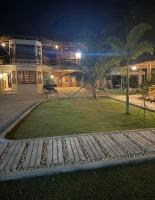 Sequor Palm Villa - Main Building - Ferienwohnung Siquijor