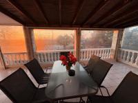 Villa Emara Mangana - B&B Mángana
