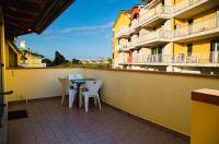 Bright apartment with two lovely terraces - B&B Eraclea Mare