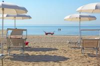 Bright apartment with two lovely terraces - B&B Eraclea Mare